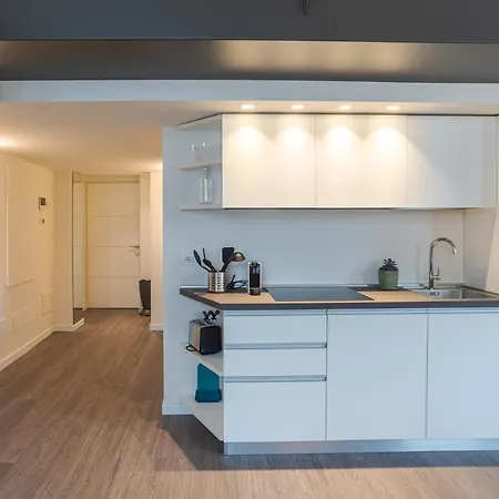 Brunate - By Myhomeincomo