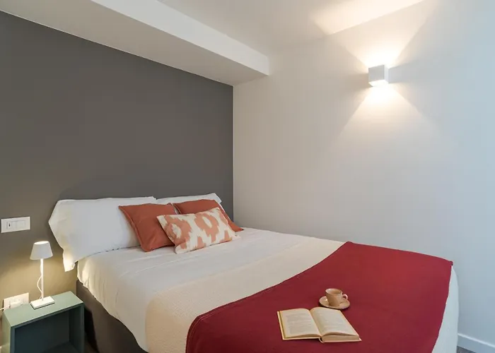 Brunate - By Myhomeincomo *